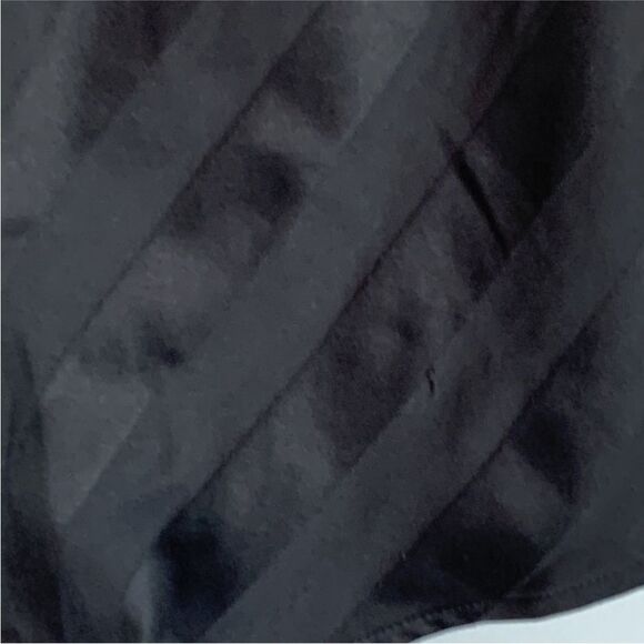 Nike | 2000s Women’s Grey Striped Dri-Fit Athletic Running Shorts Medium - Picture 8 of 10